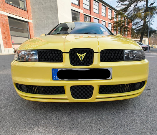 Seat Leon 1M complete front bumper grilles Topsport
