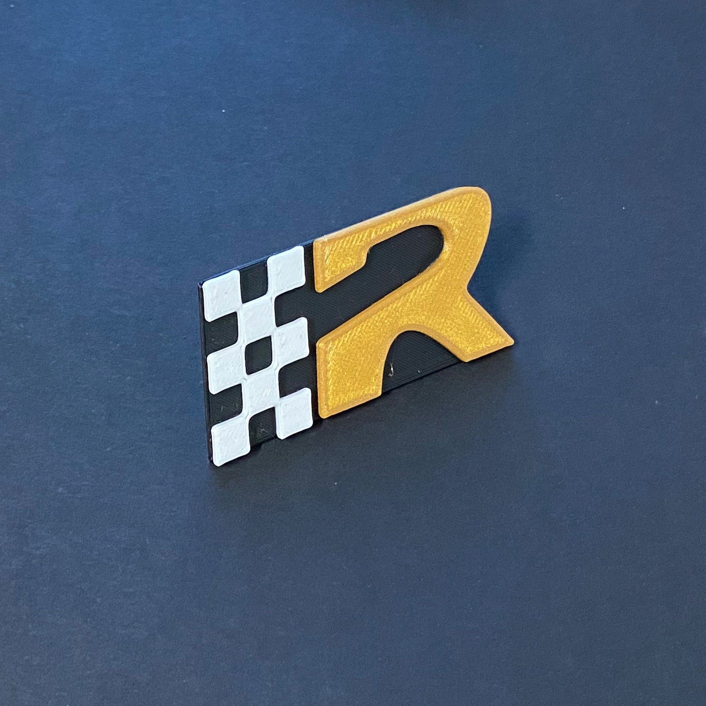 Seat Leon 1M Logo Cupra R do mriežky ku svetlám
